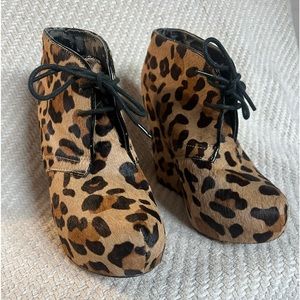 Steve Madden Pony-hair Leopard Platform Booties. Size 8W